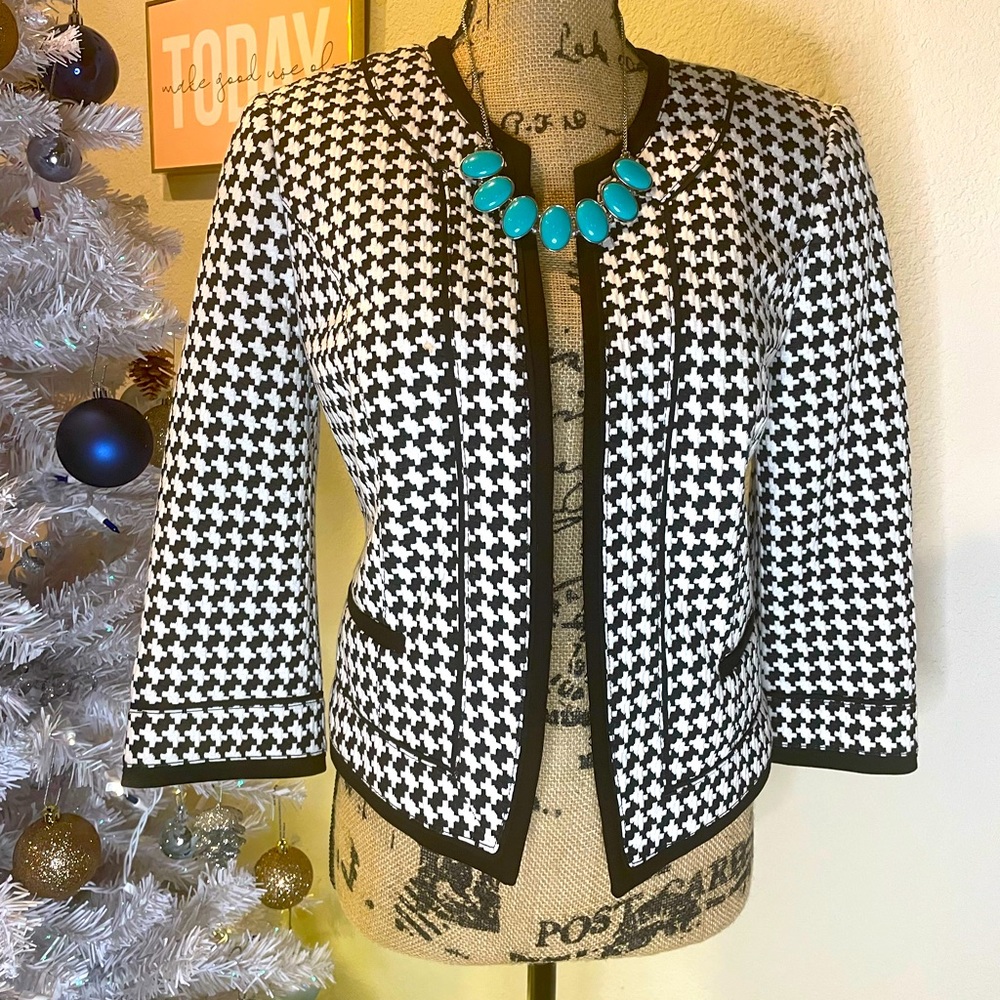White House Black Market Jacket- Houndstooth